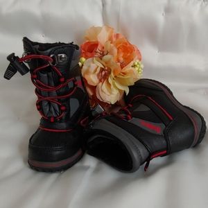 Toddler snow boots